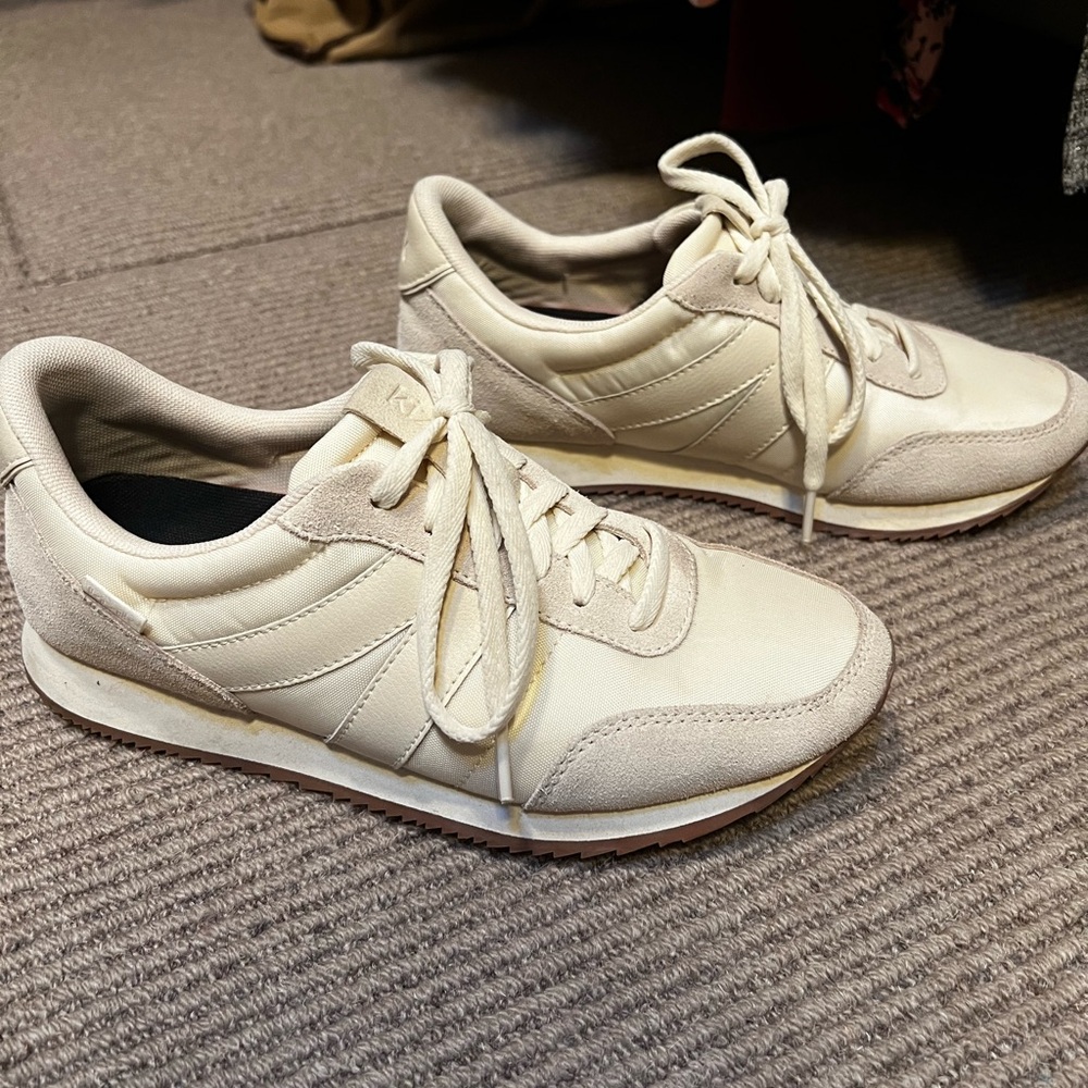 Elegant Cream Women's Sneakers